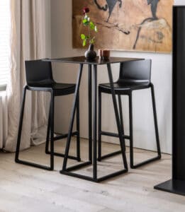 Linea Party met barkruk Milton