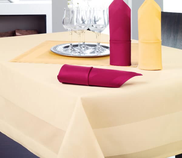 Damast Geel Sekt en bordeaux